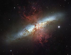 m82_hst_acs_2006-14-a-large_web.jpg